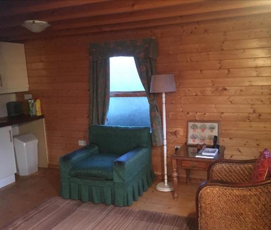 Burn Cottage Cabin Арма Экстерьер фото